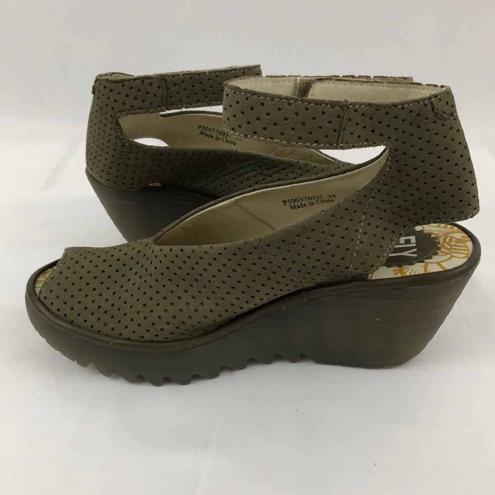 Fly London Sz 38